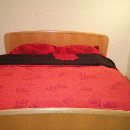 Бастионная 1/36 Appartement Kiev Buitenkant foto