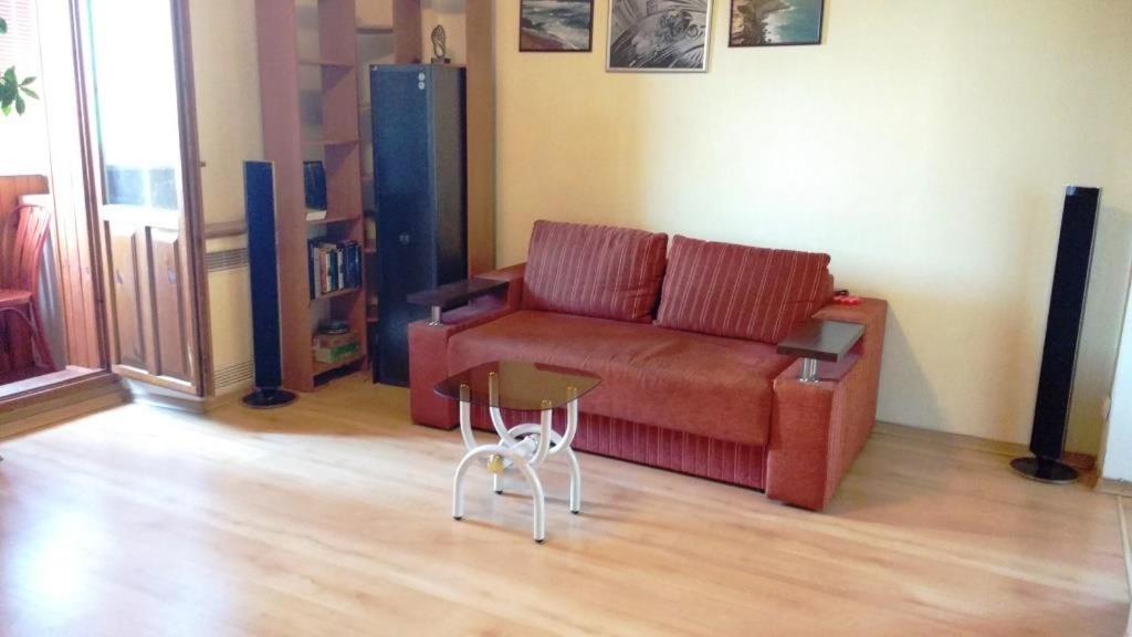 Бастионная 1/36 Appartement Kiev Buitenkant foto